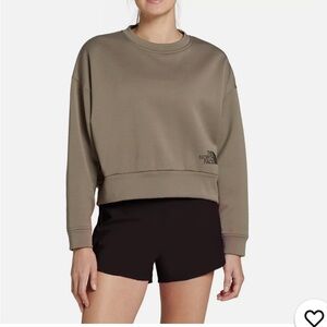 The North Face Women's Horizon Performance Cropped Crewneck, size xs
